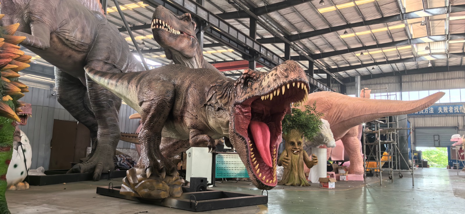 Dinossauros Animatrônicos